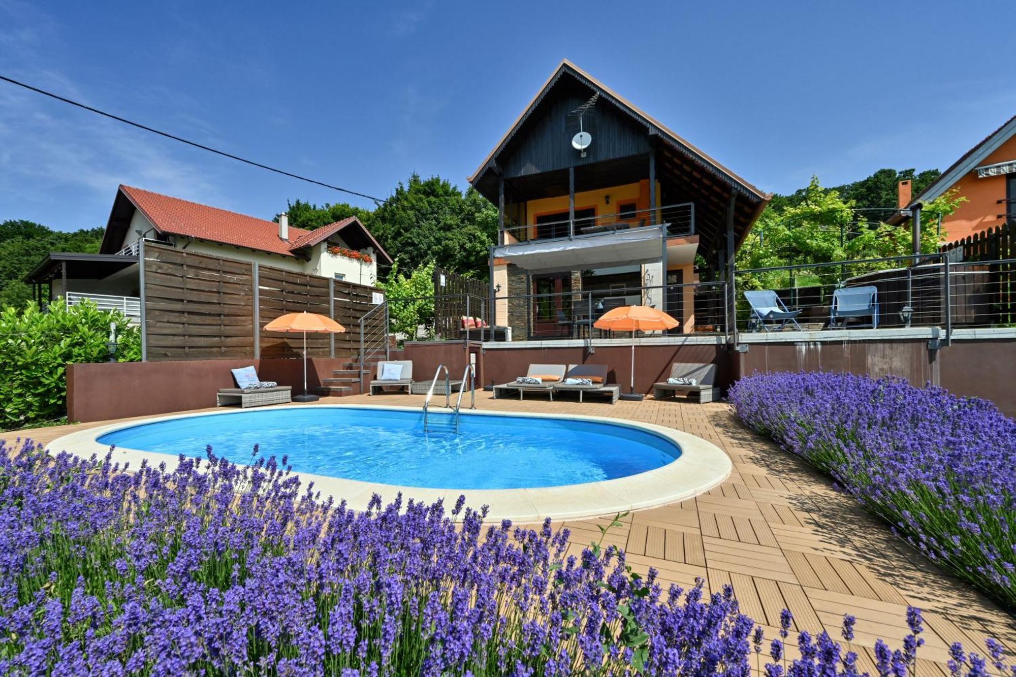 Jura'S Wellness House - Happy Rentals Biskupec Zelinski Dış mekan fotoğraf